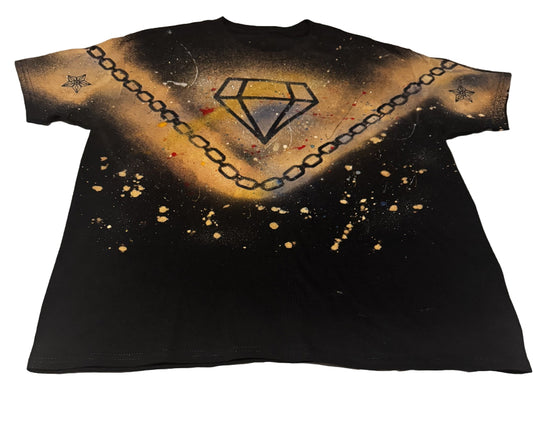 “Kiss My Tee – Black Men’s Diamond & Chain T-Shirt”