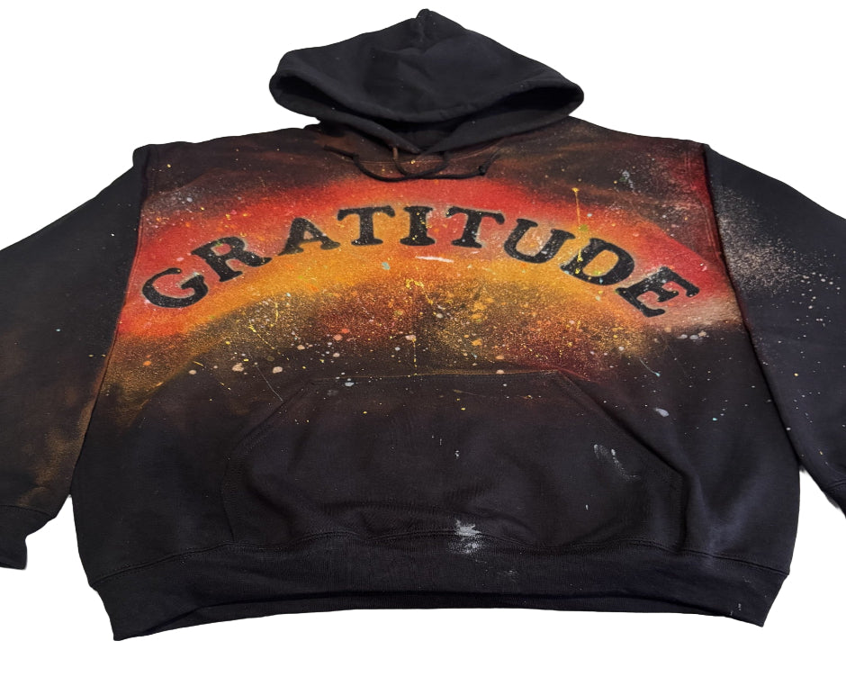 Black “Gratitude” Hoodie – Unisex Pullover Sweatshirt for Men & Women